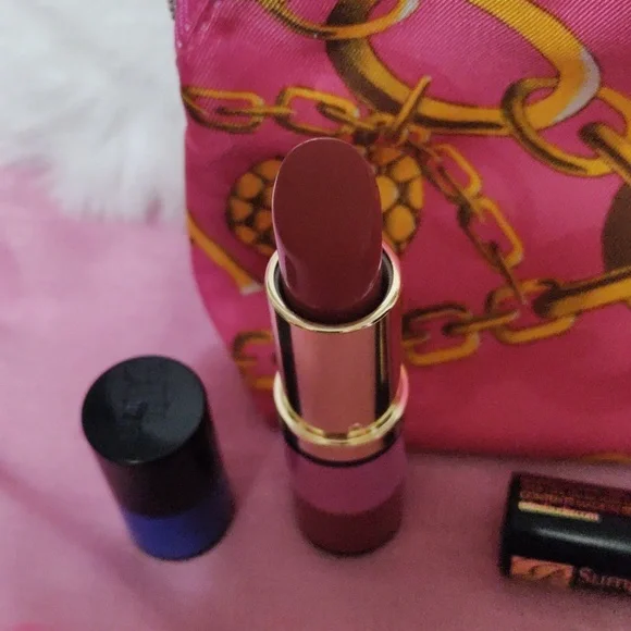 Estee Lauder 4 piece beauty set - Picture 2 of 4